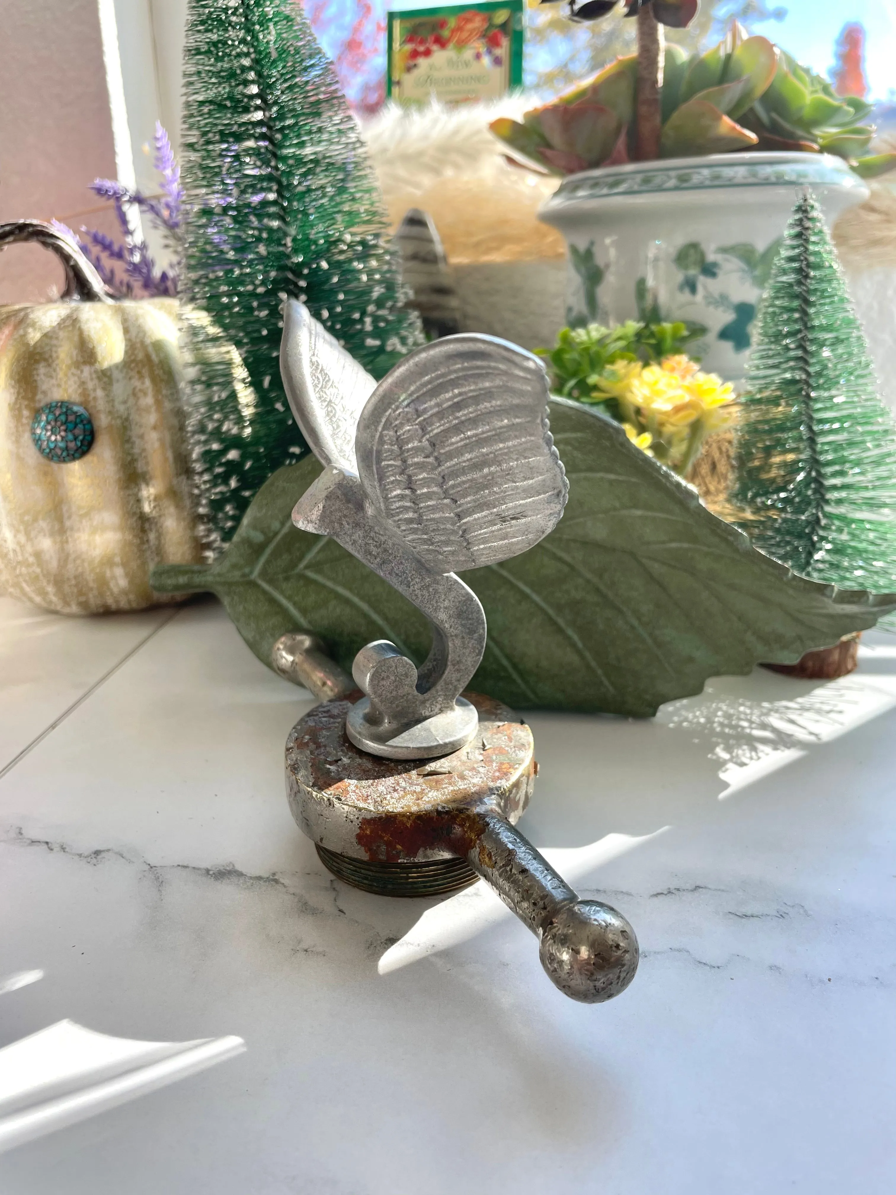Antique Jewett Winged Flying J Hood Ornament Emblem Radiator Cap Automobilia