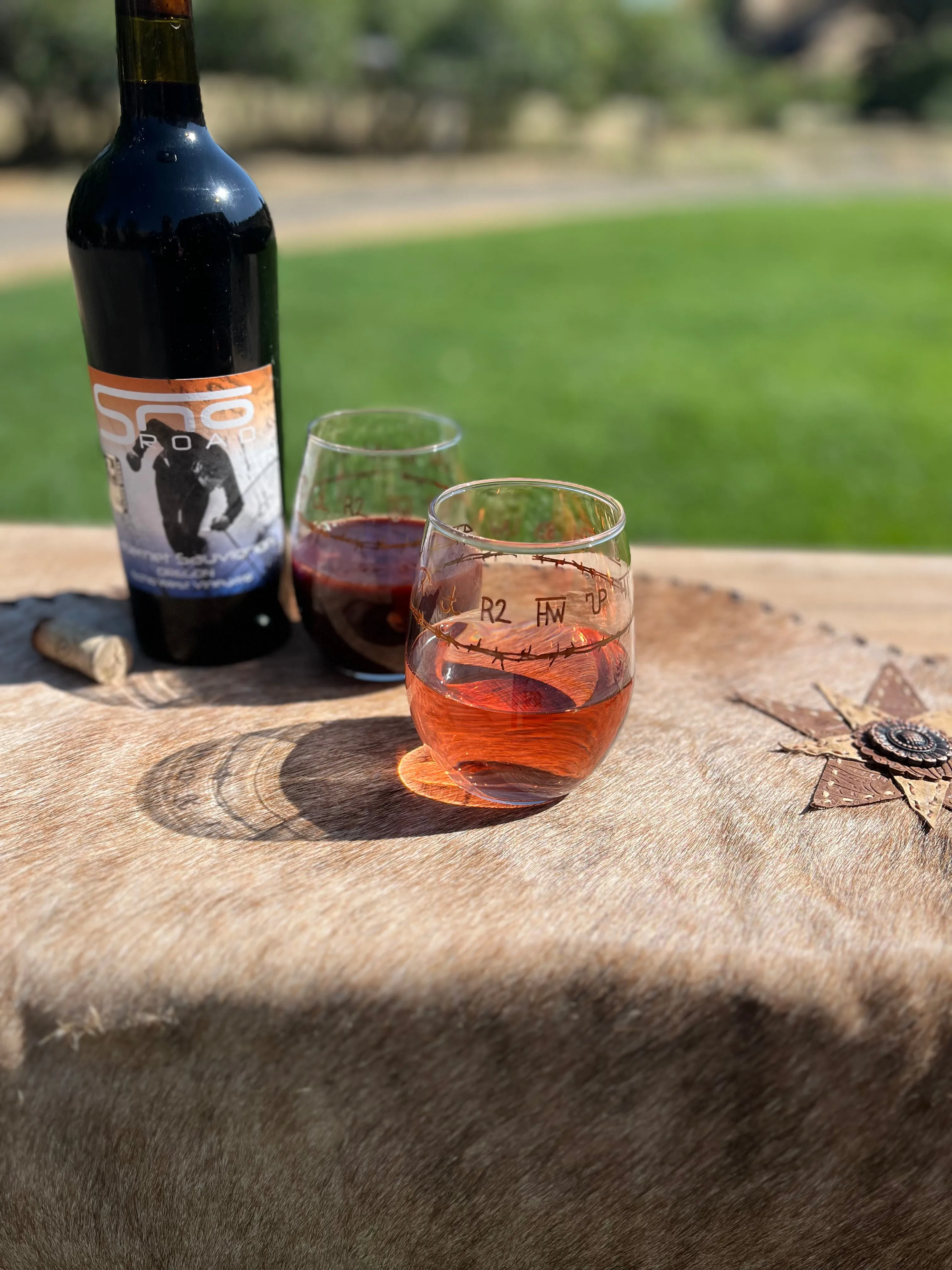 Blue Mountain Brands Stemless Wine Glasses