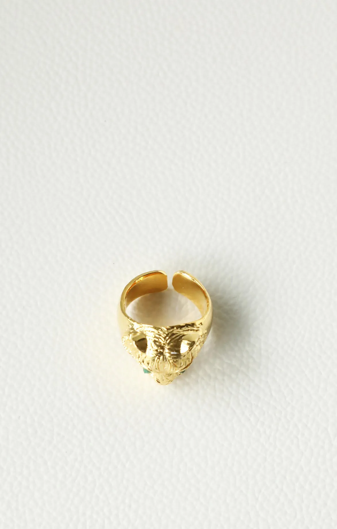Emerald Eyes Tiger  Ring