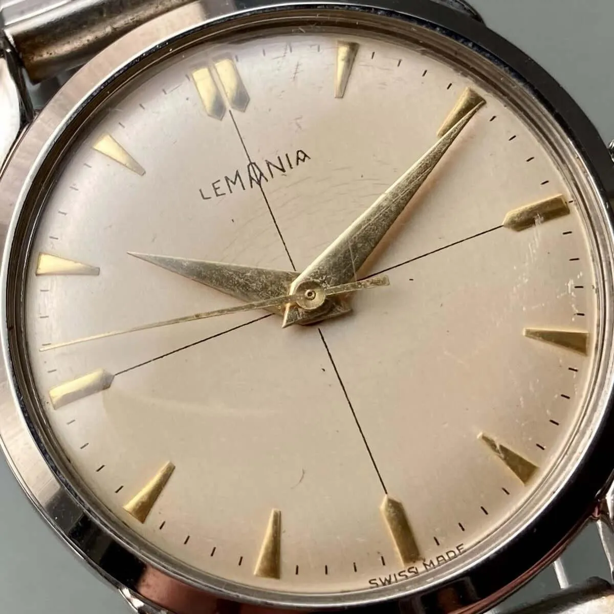 Lemania Wristwatch Antique Hand Winding Men's 34mm Vintage Military Male