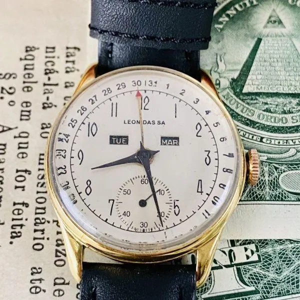 Leonidas Watch Smoseco Triple Calendar Manual 1950's Men's Women's Vintage