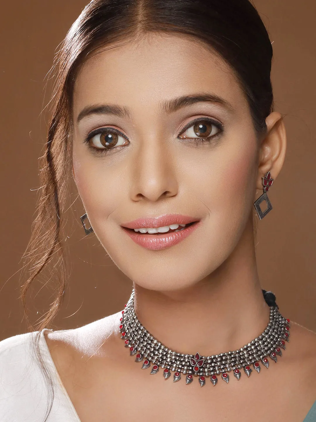 Red Silver-Plated Oxidised Stone-Studded Jewellery Set