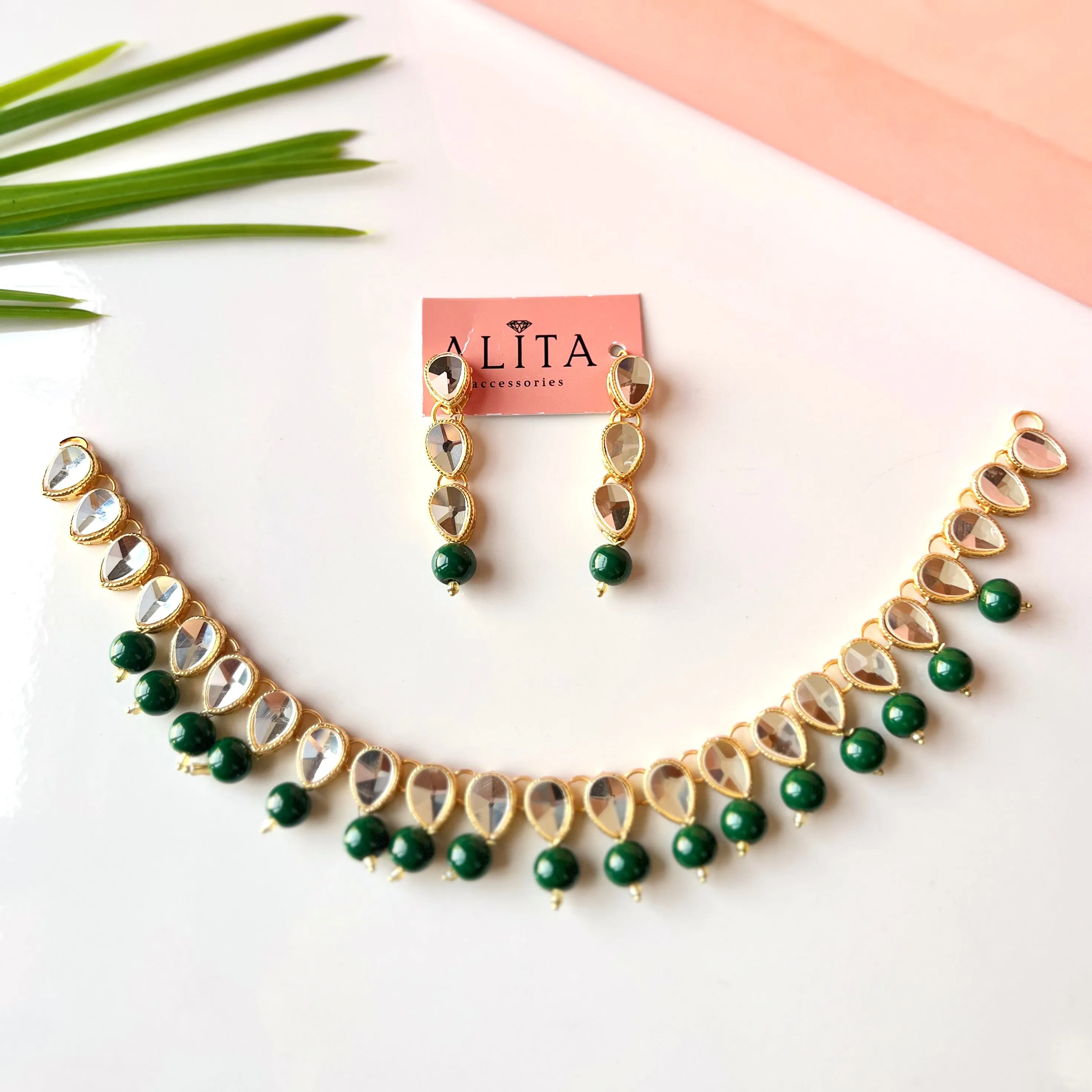 Single Layer Kundan Set (Green)