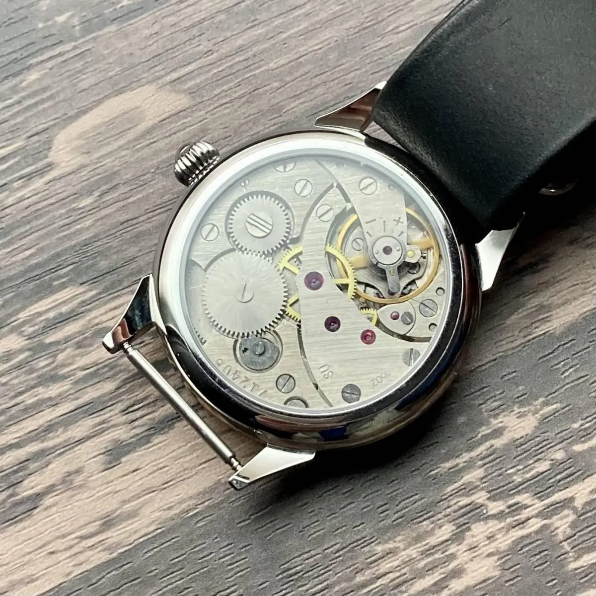 Soviet Wristwatch 1980s Manual Men's Trump 42mm Vintage