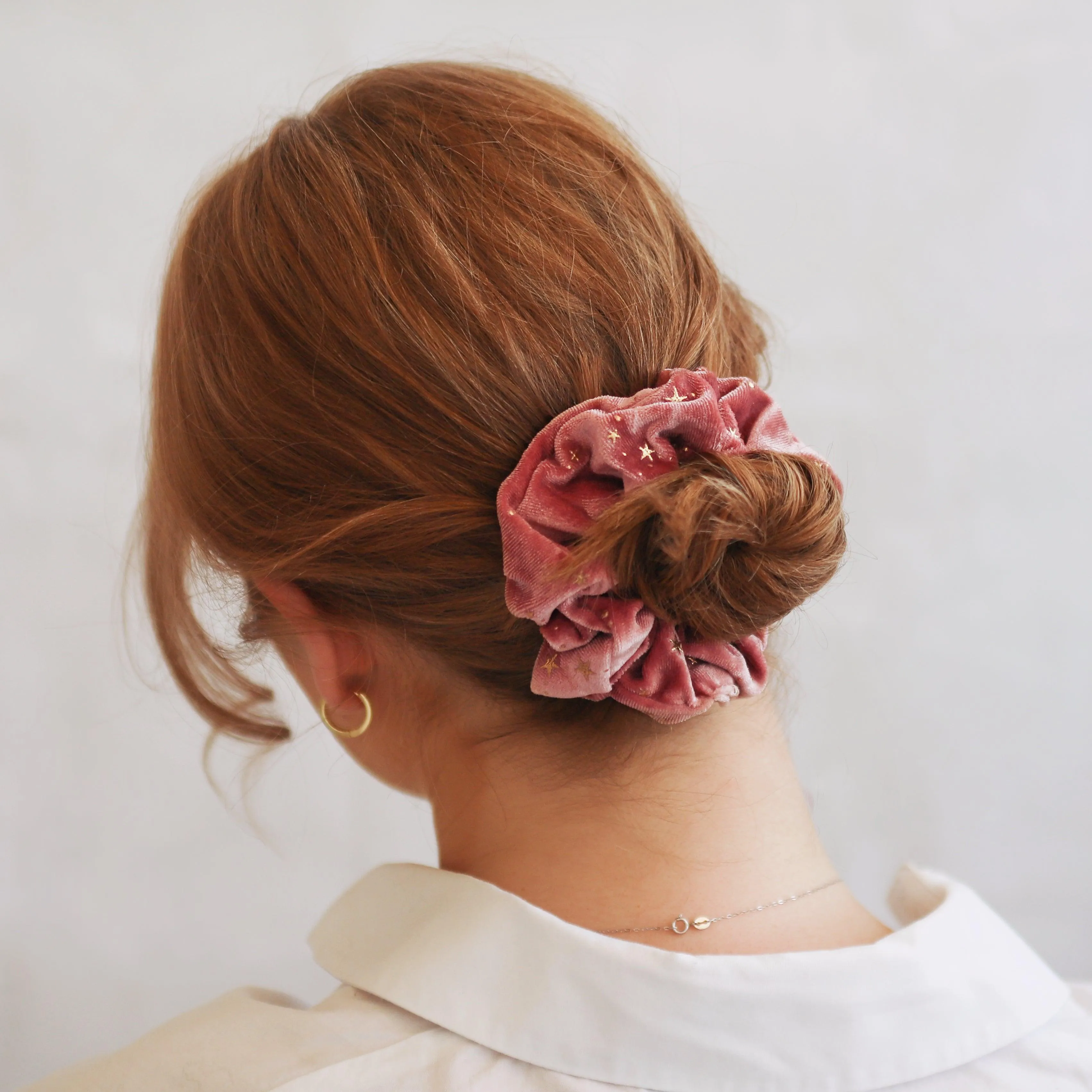 Stella Velvet Star Hair Scrunchie - Pink